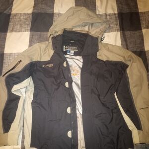 Columbia Men's Black and Tan Snow Jacket